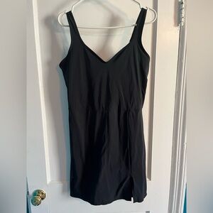 Abercrombie & Fitch Black V-Neck Athletic Dress